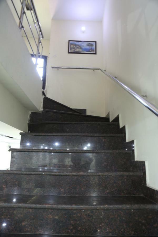 ג'לנדהר Time Square Guest House מראה חיצוני תמונה