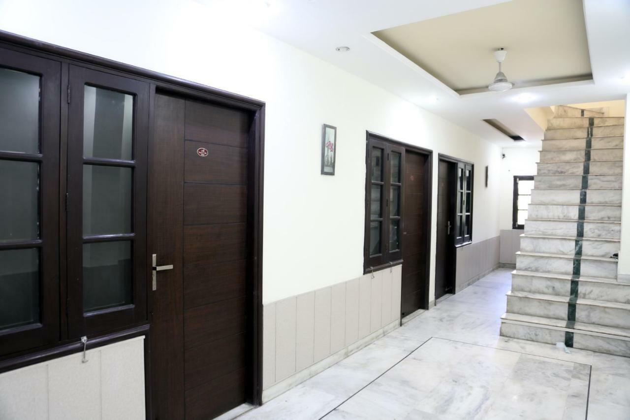 ג'לנדהר Time Square Guest House מראה חיצוני תמונה